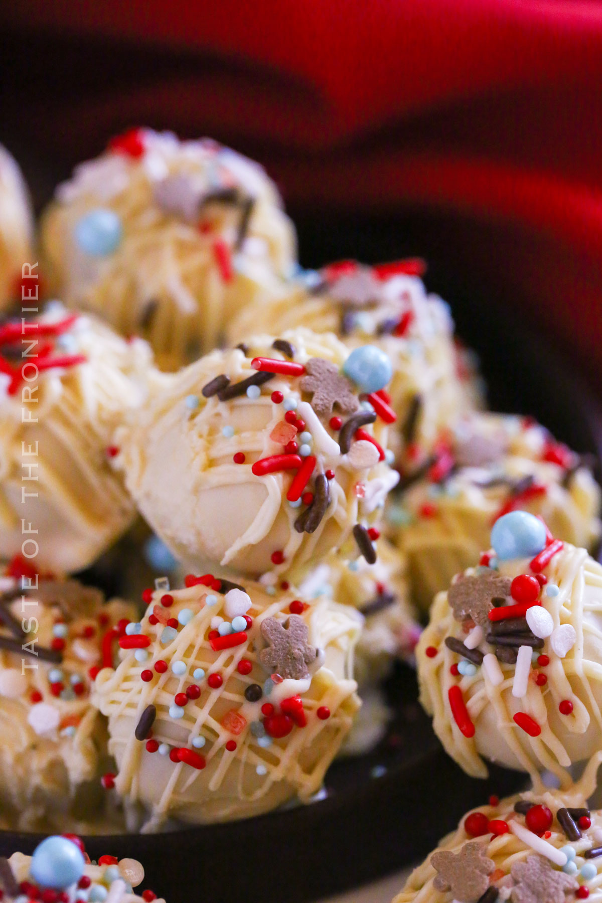 no bake gingerbread oreo balls