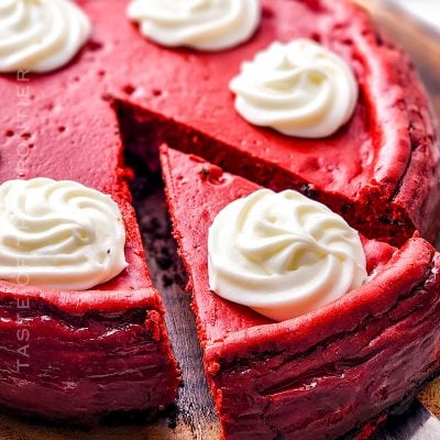 Red Velvet Oreo Cheesecake