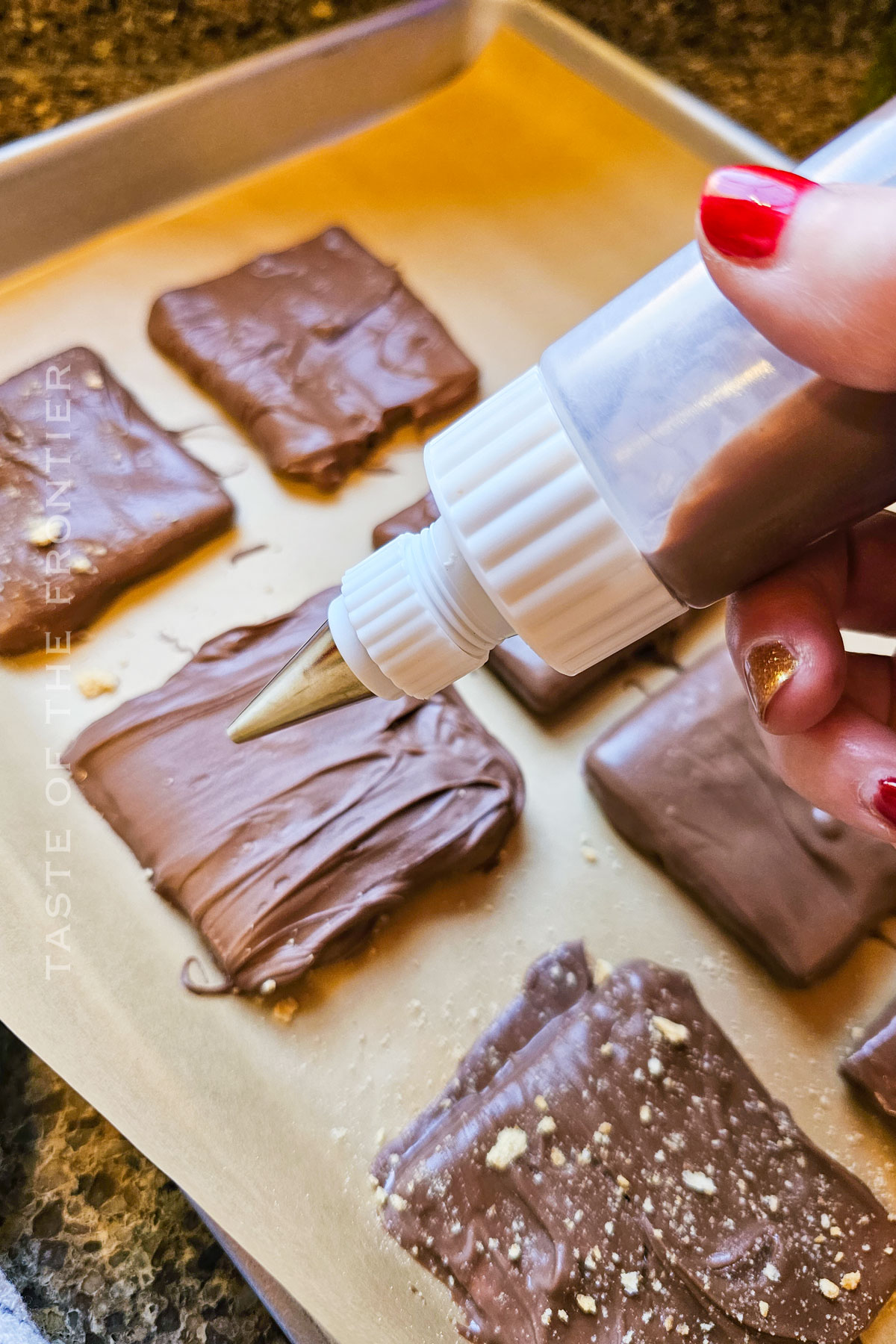 decorating chocolate treats