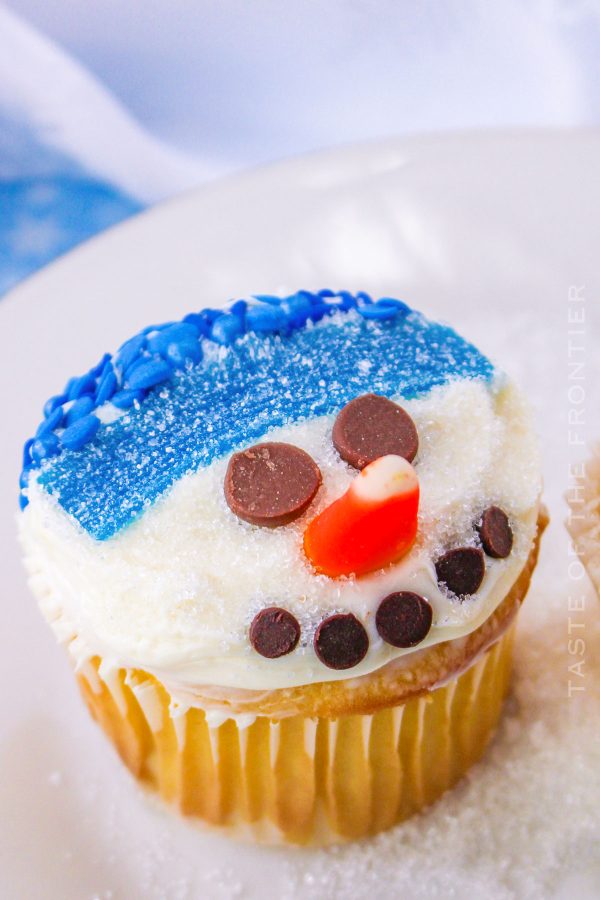 Snowman Cupcakes