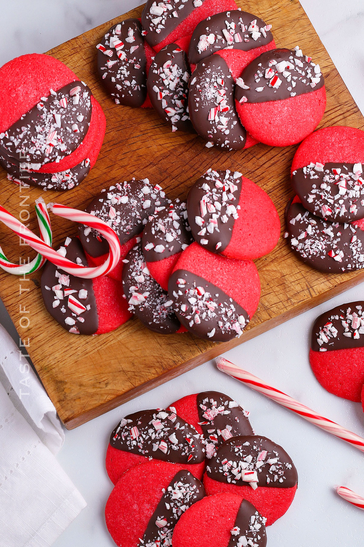 chocolate dipped cookies