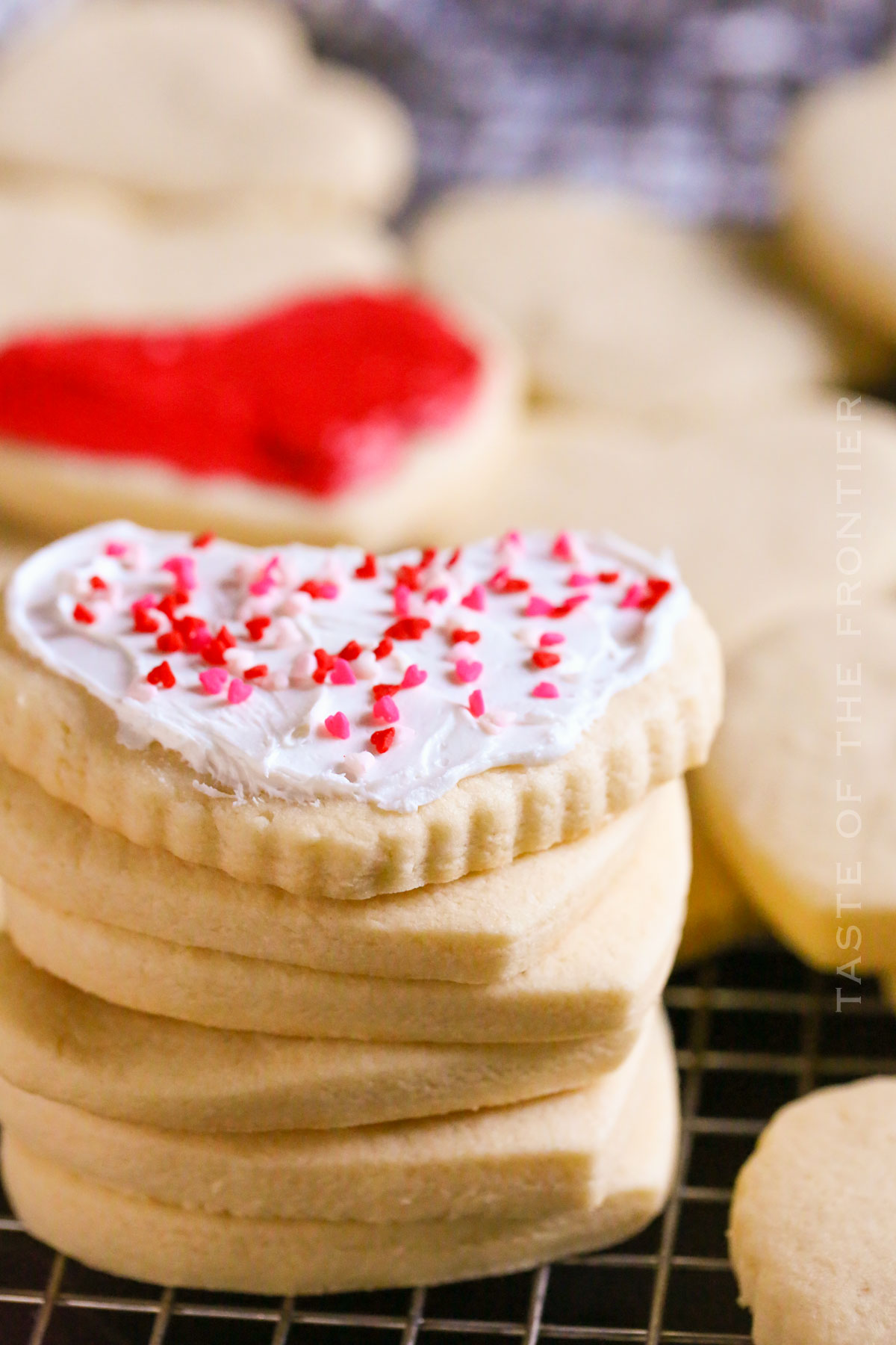 frosted Valentine cookies