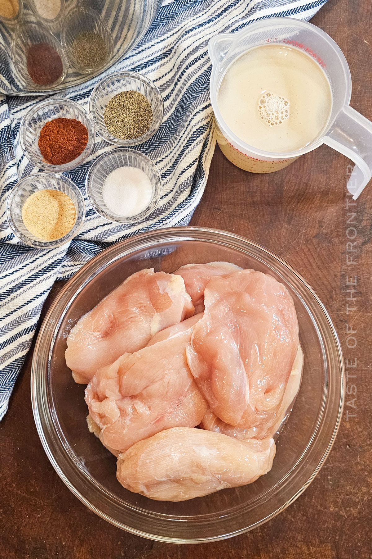 Instant Pot Shredded Chicken ingredients