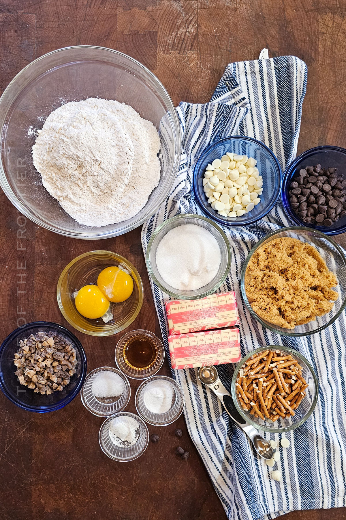 Kitchen Sink Cookie ingredients