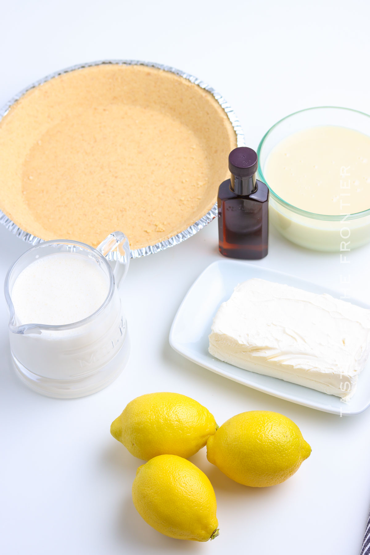No-Bake Lemon Icebox Pie ingredients