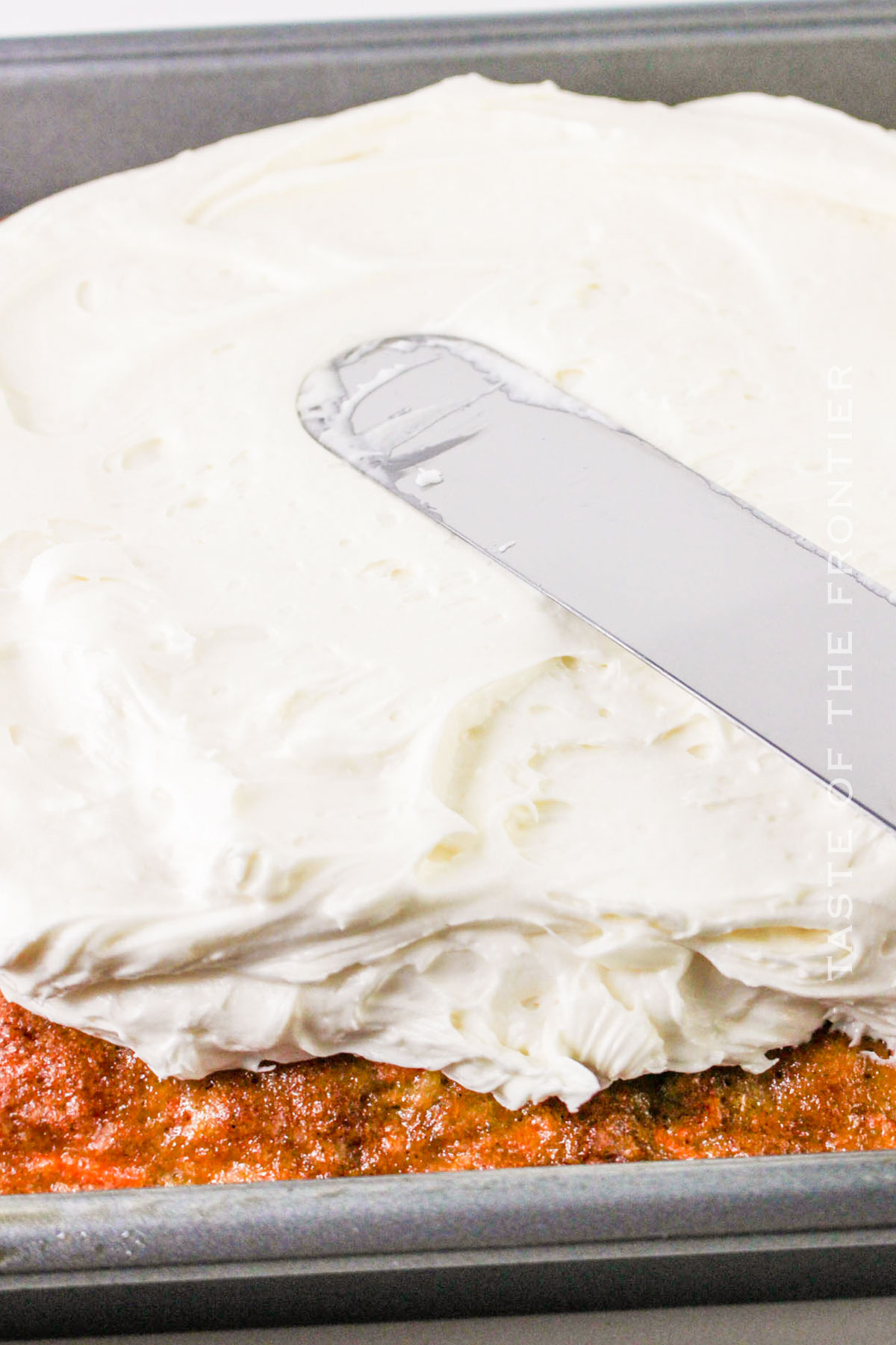 cream cheese frosting on cake