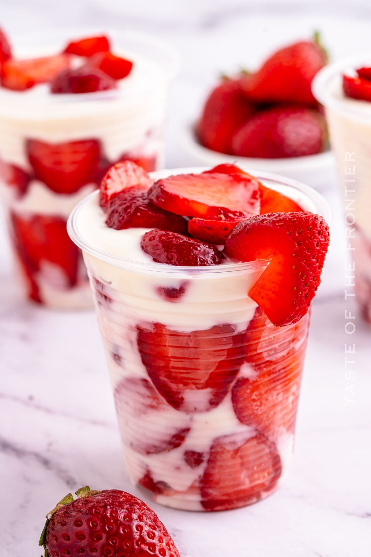 mexican strawberries and cream
