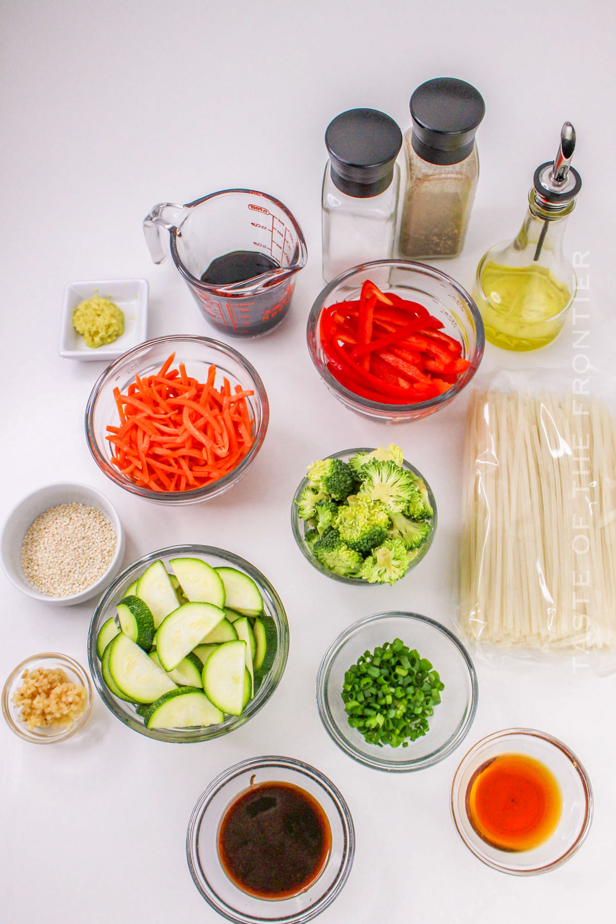 Stir Fry Vegetarian Noodles ingredients