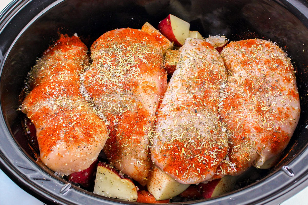 how to make Chicken and Potatoes in a Slow Cooker