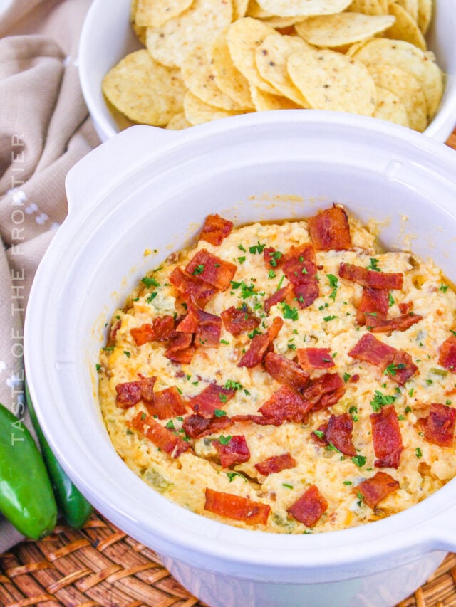 Crockpot Jalapeno Popper Dip recipe