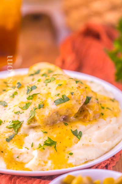 pork chops cream of chicken soup ranch dressing crock pot Crockpot Ranch Pork Chops