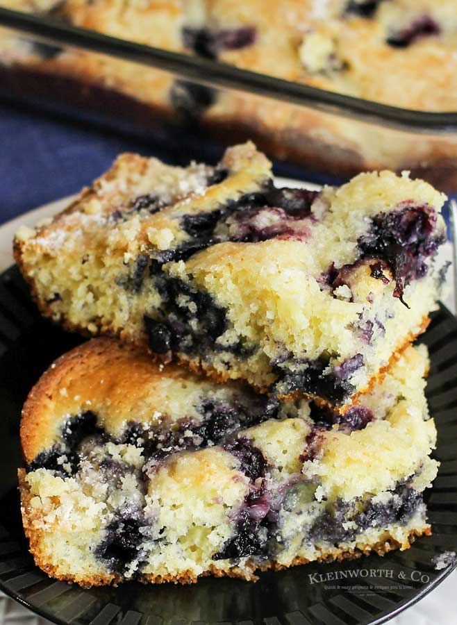 easy breakfast recipe - Blueberry Pie Coffee Cake