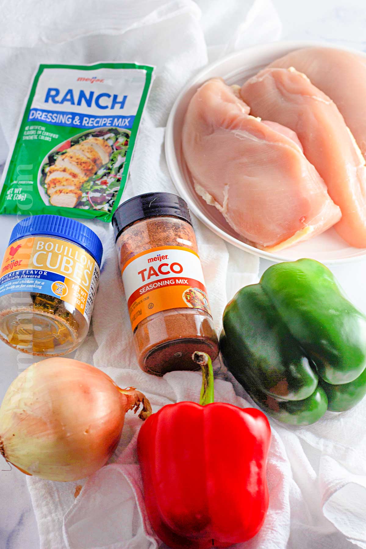 Slow Cooker Pulled Chicken Taco ingredients