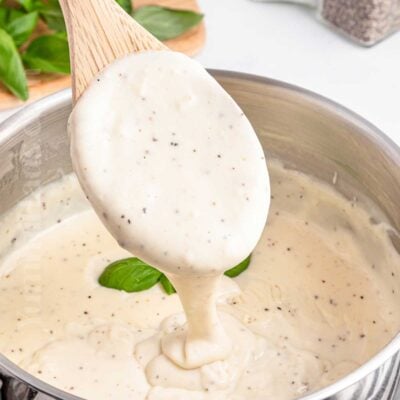 Béchamel Sauce for Lasagna