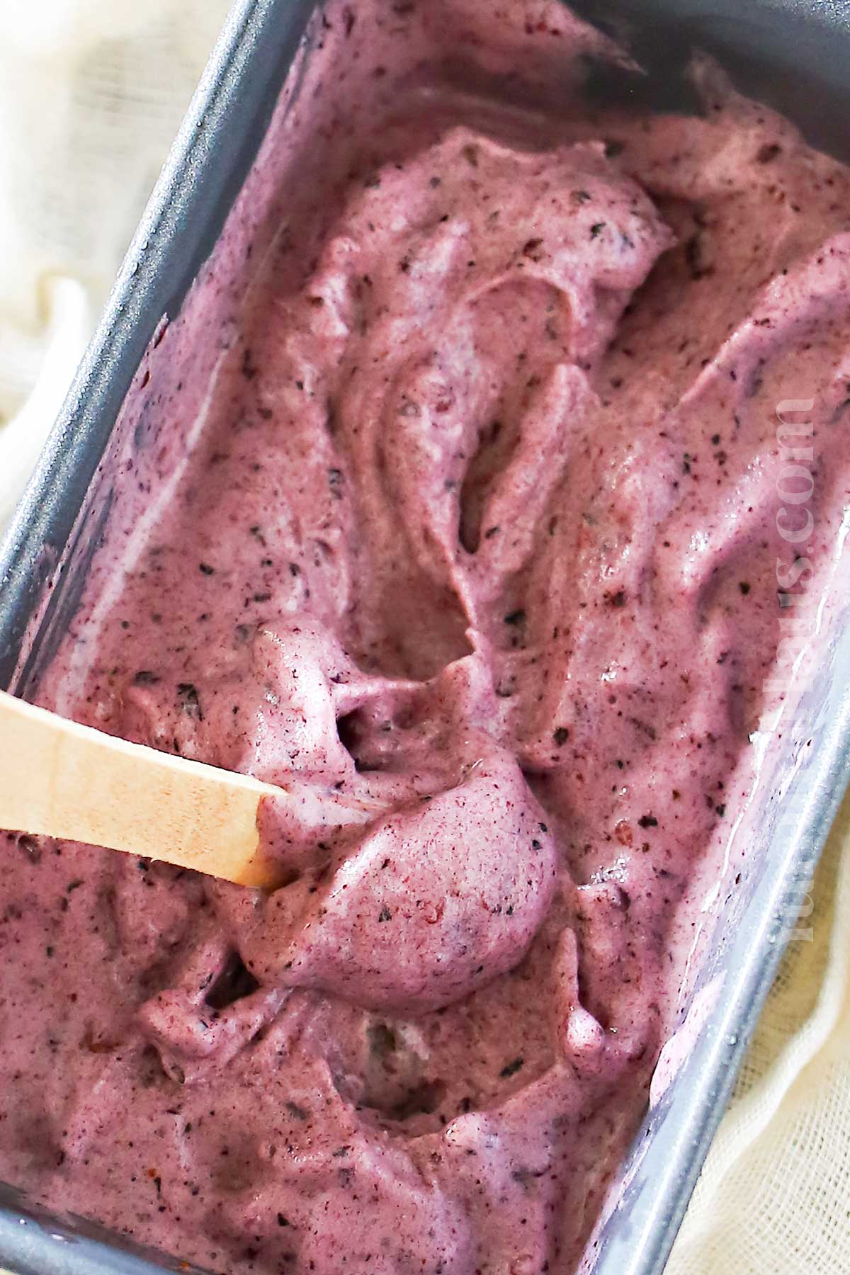 how to make Blueberry Ice Cream