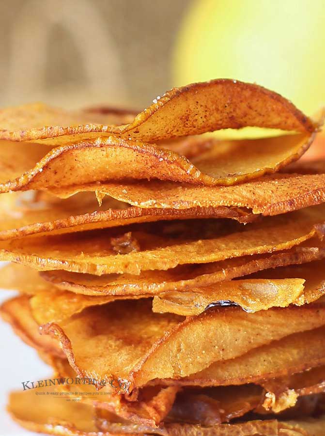 fall recipe -Cinnamon Pear Chips