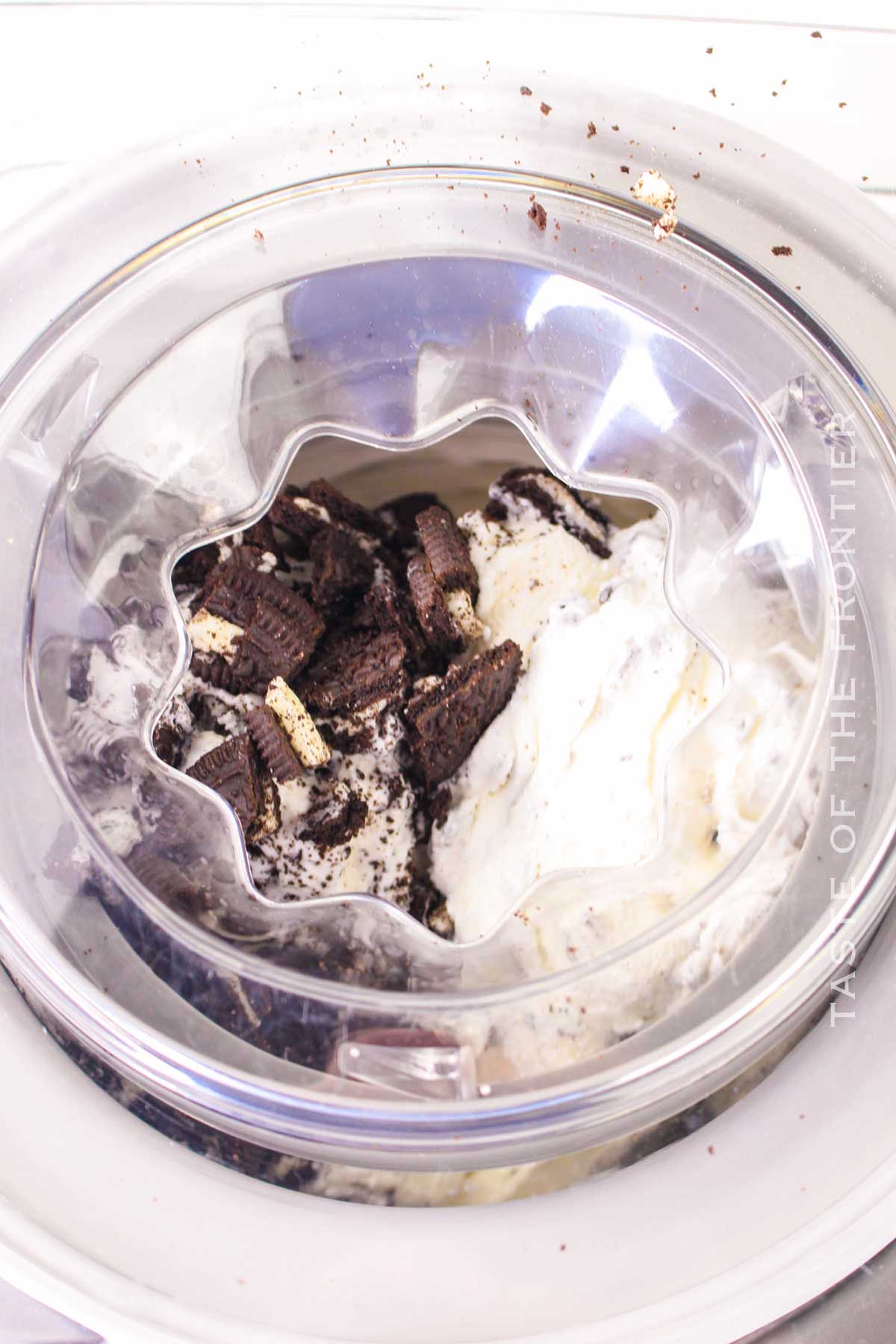 how to make Cookies and Cream Ice Cream