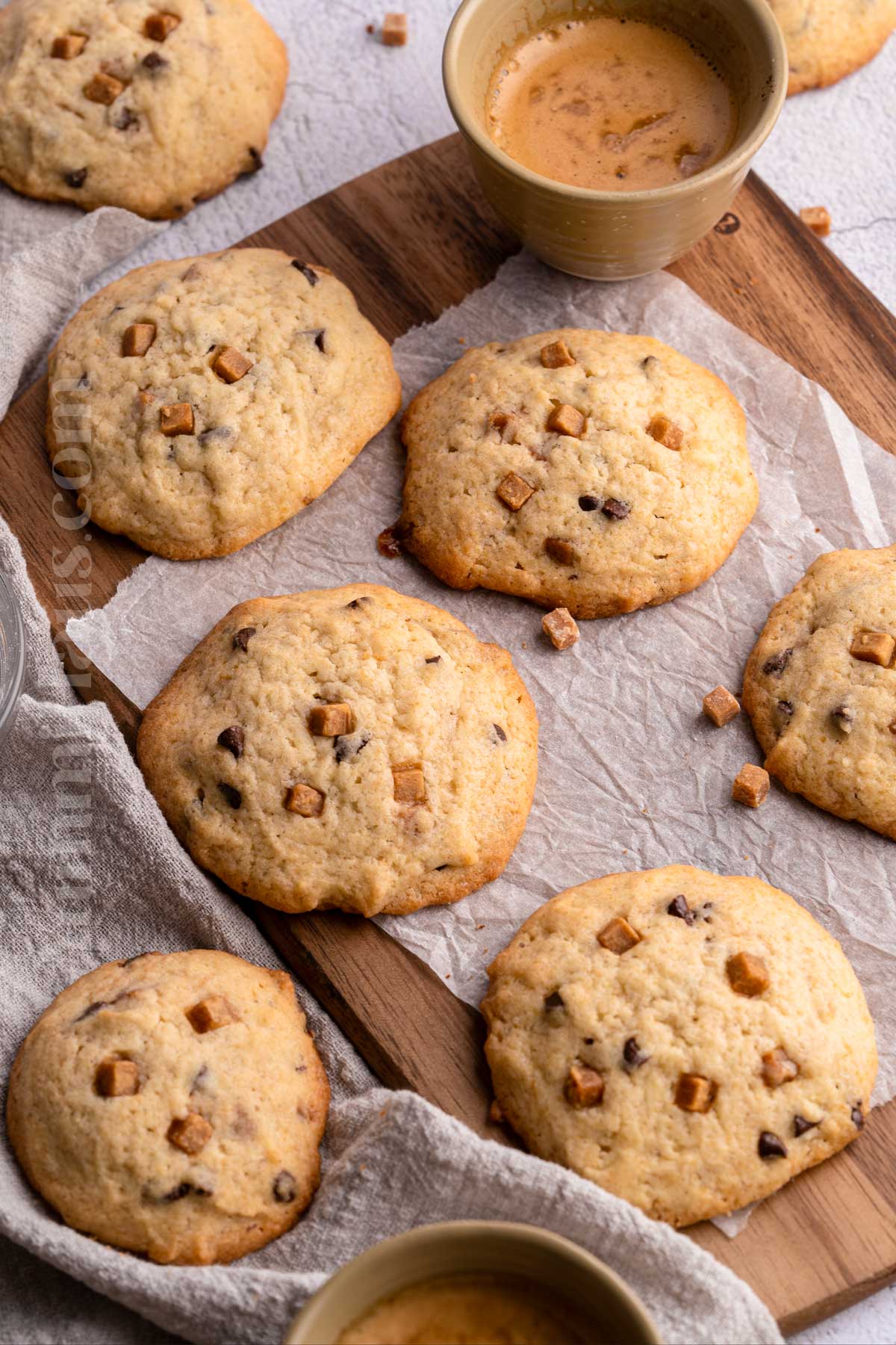 dessert with caramel and chocolate chips