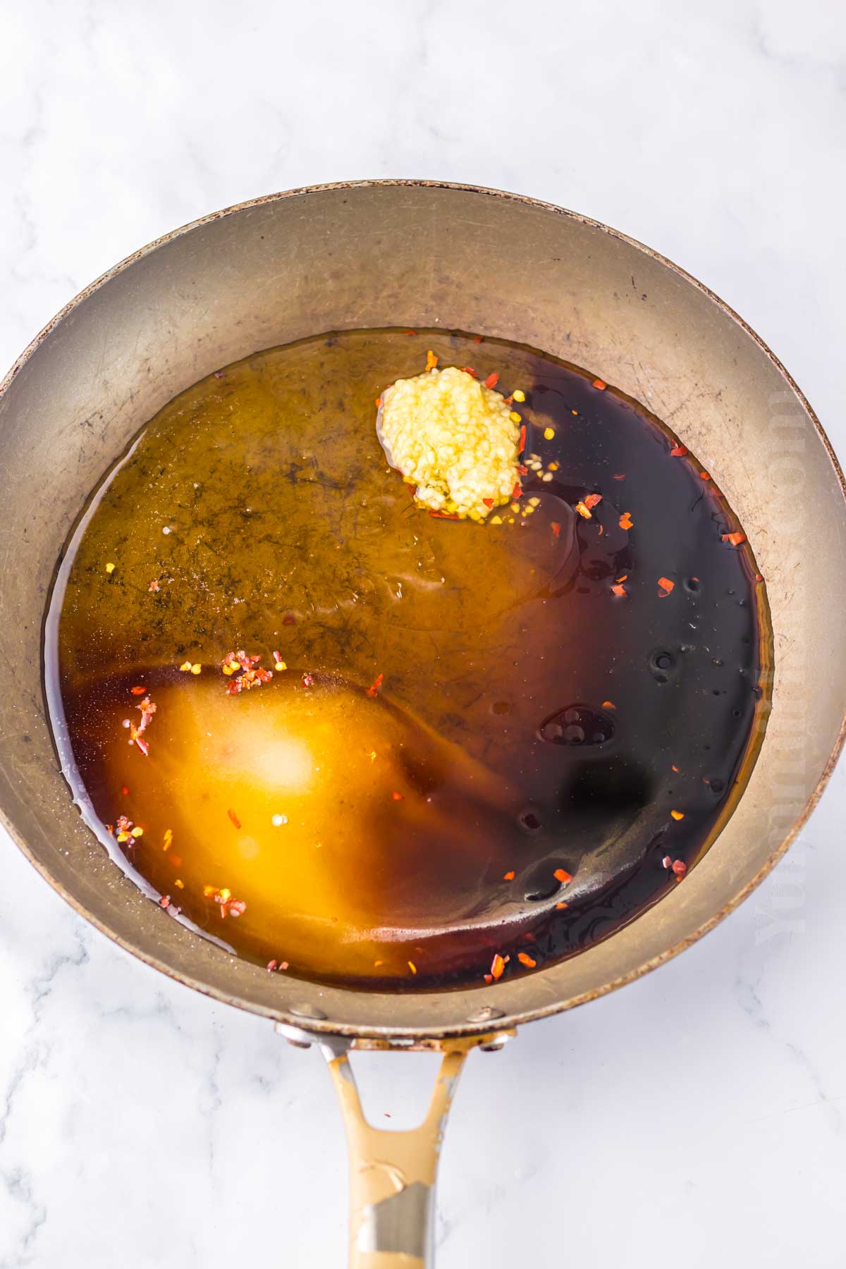 honey sauce - in the skillet