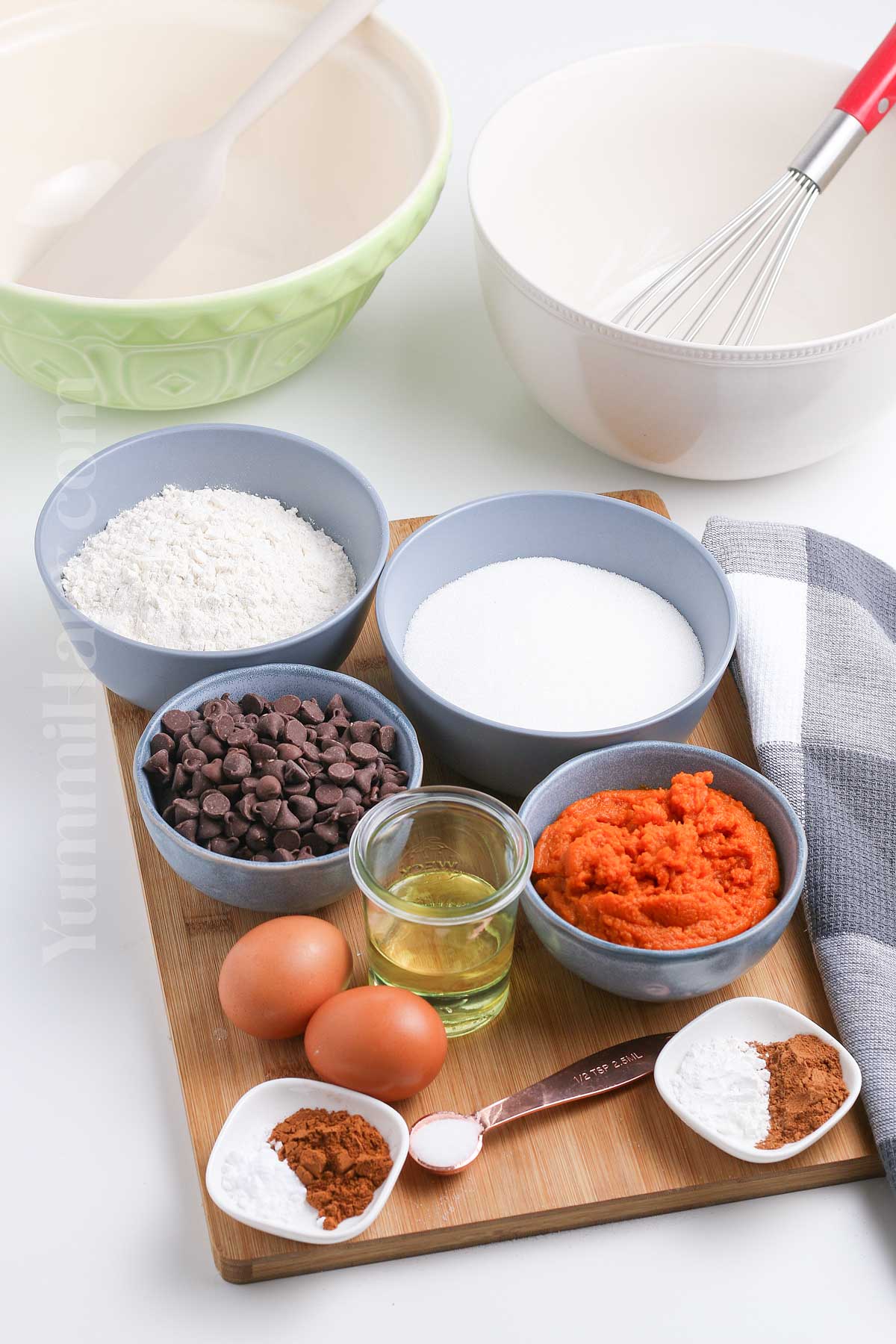 Pumpkin Chocolate Chip Muffin ingredients