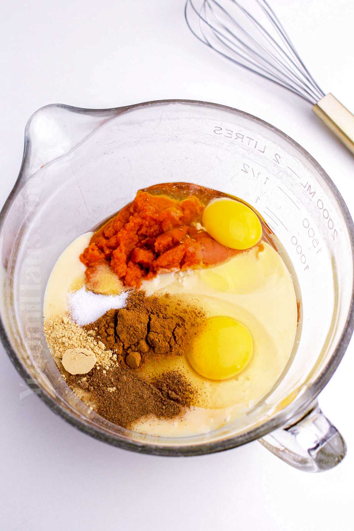 mixing the pie filling