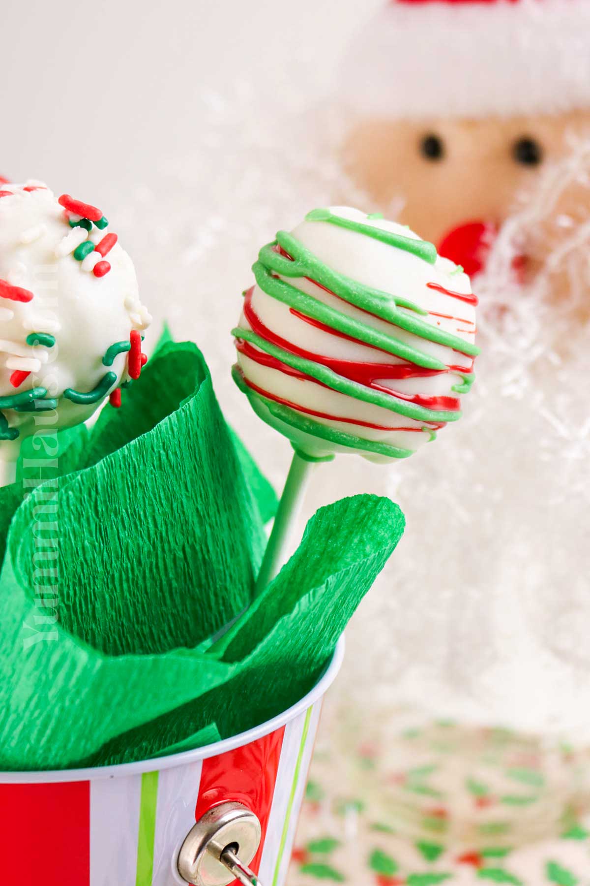 Christmas Cake Pops recipe