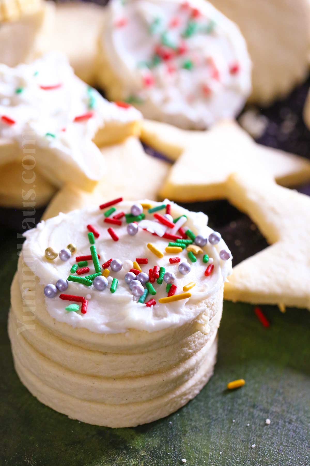 holiday cookies with frosting
