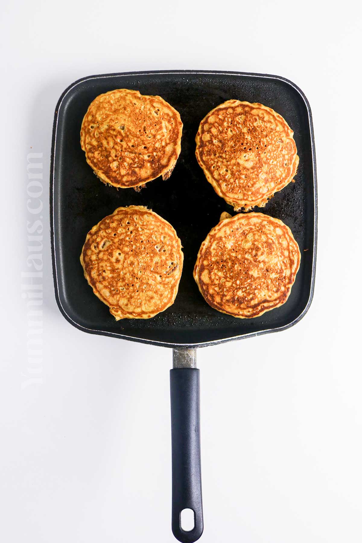 how to make Carrot Cake Pancakes