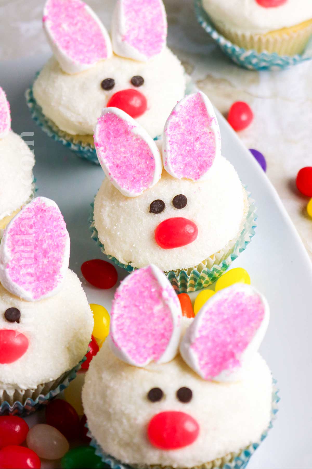 cute Easter cupcakes