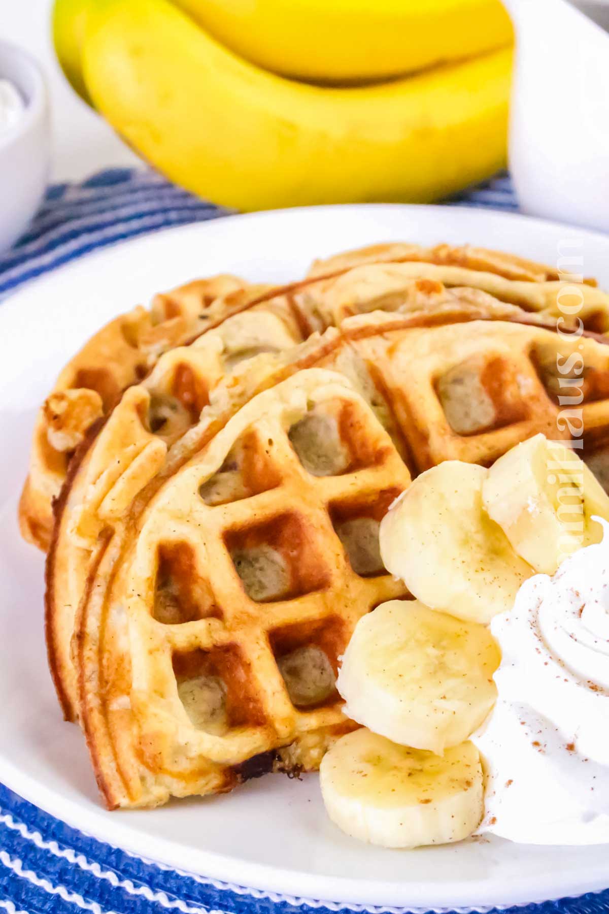 breakfast with bananas