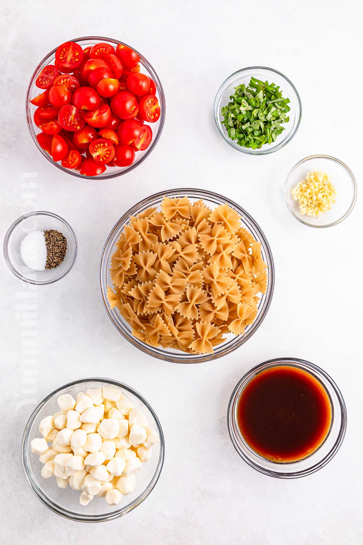 Caprese Pasta Salad ingredients