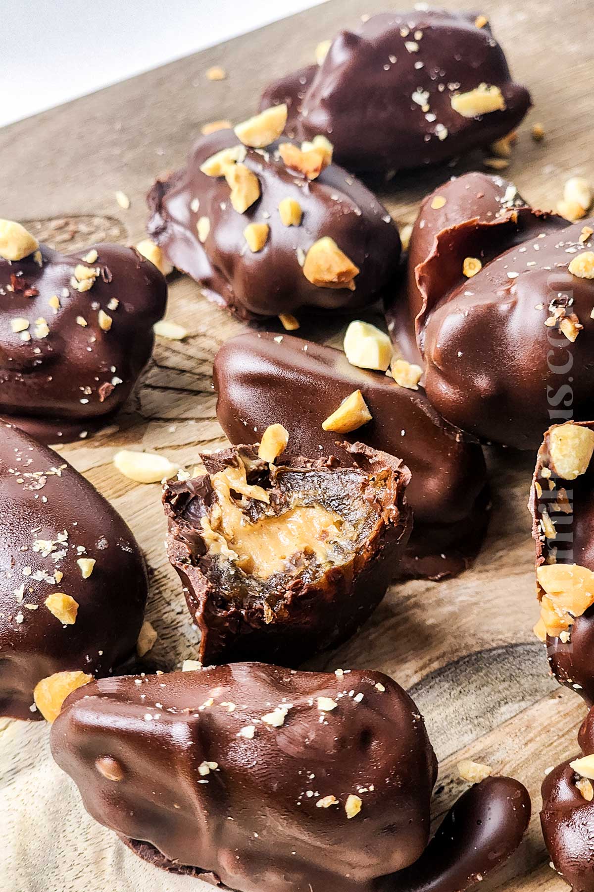 Date Snickers recipe