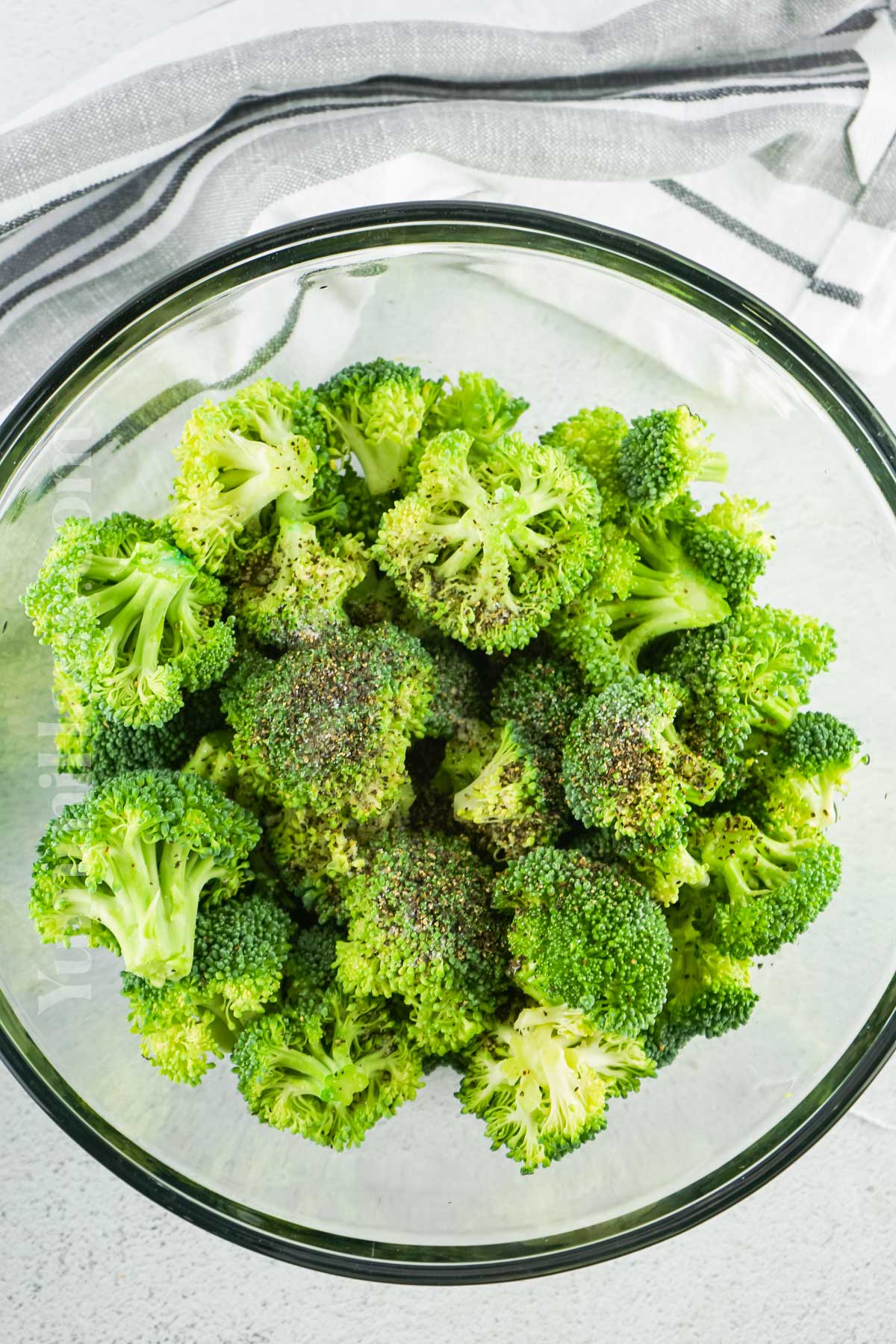 making broccoli in the air fryer