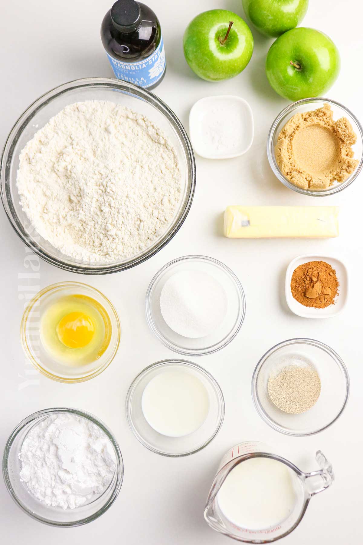 Apple Cinnamon Yeast Roll ingredients