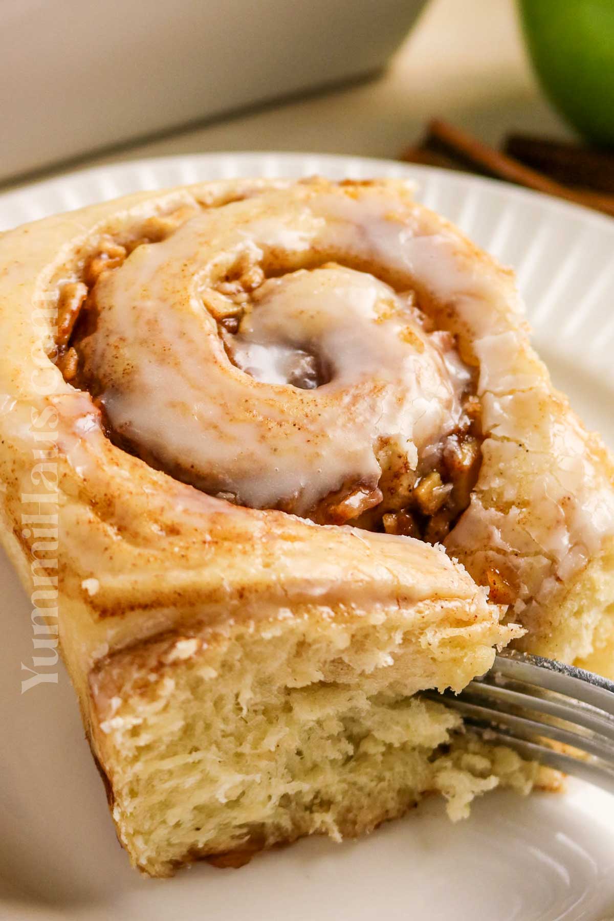 Apple Cinnamon Yeast Rolls recipe