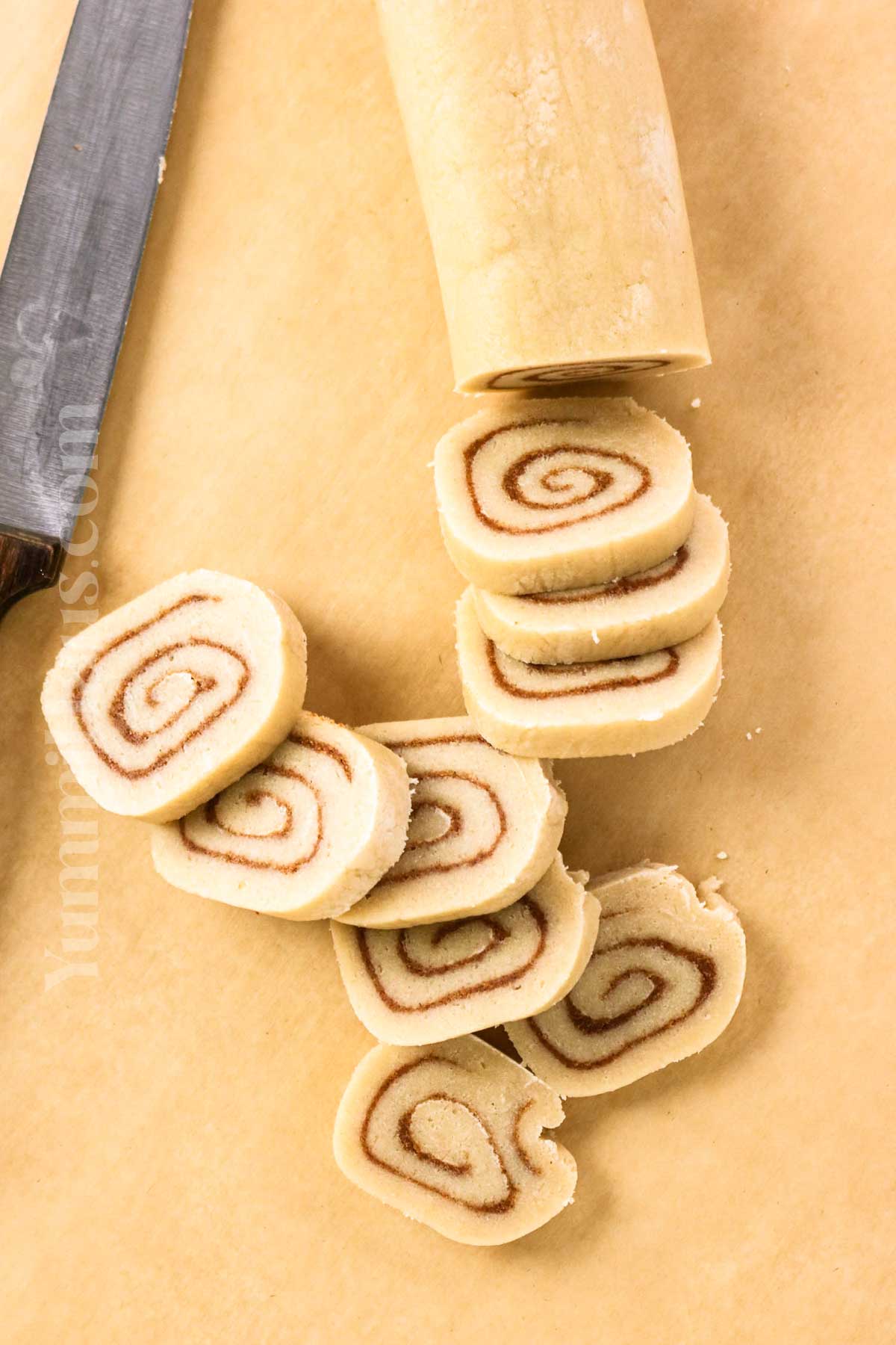 how to make Cinnamon Roll Cookies