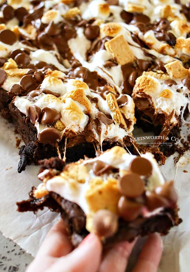 Easy S’mores Brownies recipe