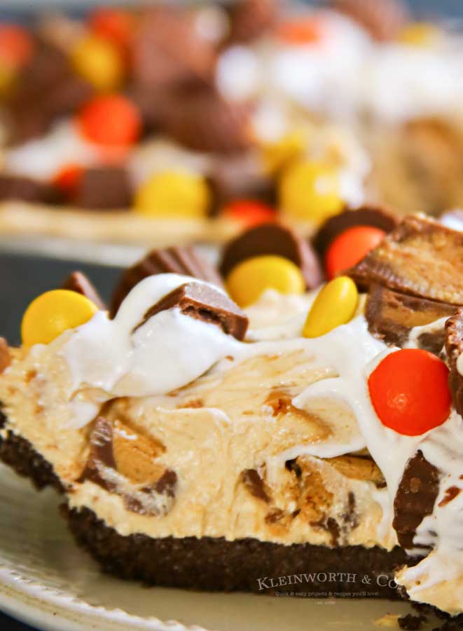 No-Bake Peanut Butter Pie with chocolate crust