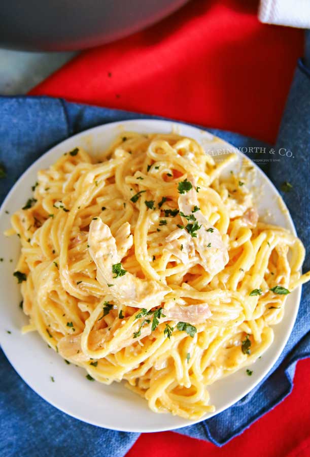 how to make Cheesy Chicken Spaghetti