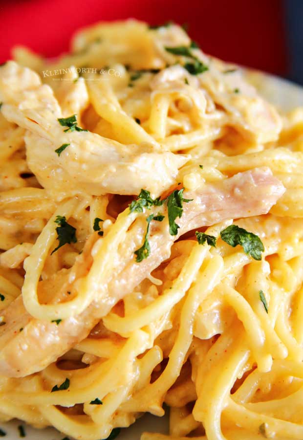 Cheesy Chicken Spaghetti meal