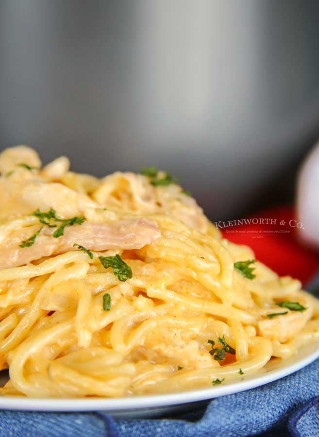 Cheesy Chicken Spaghetti pasta